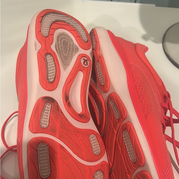 Lululemon Chargefeel 2 Low Workout Shoe Sneaker 9.5 Flare/Pink Mist - Picture 5 of 5